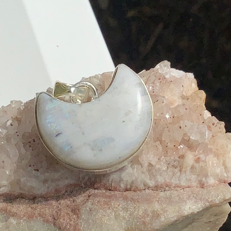 Crescent Moon Moonstone 925 Sterling Silver Pendant 53$